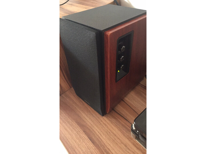评测漫步者r1700bt与r1600t3有什么区别？入手哪个好？