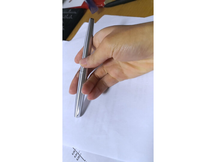 解析英雄100和鼎新100买哪个好？谈谈区别怎么样？