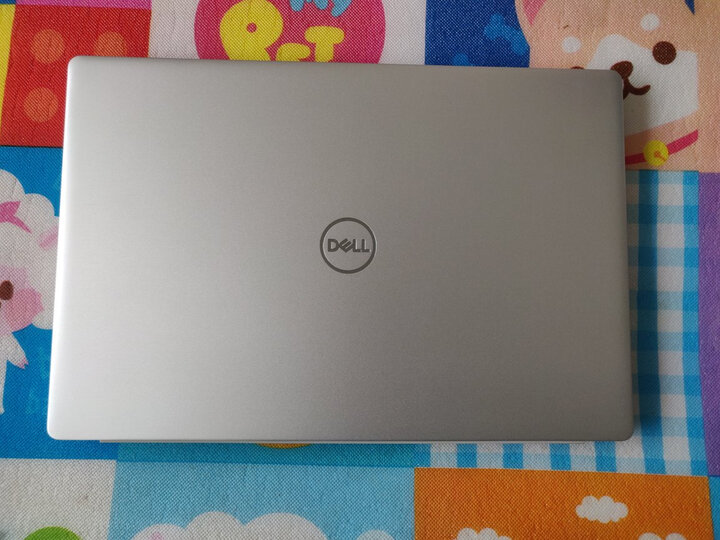 测评戴尔xps15和灵越7590哪个好？曝光区别怎么样？