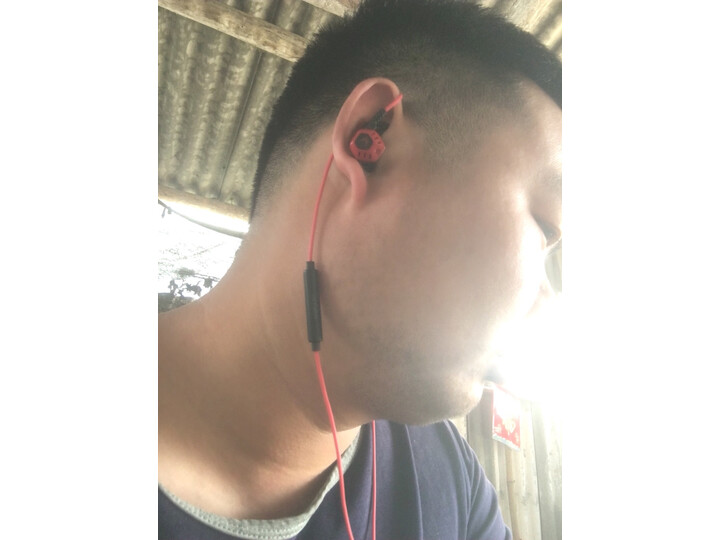 感受兰士顿g100x和g100哪个好？爆料有什么区别