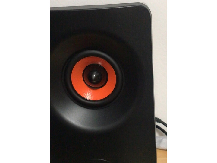 体验jblps3300和2200有什么区别？说说区别哪个好？