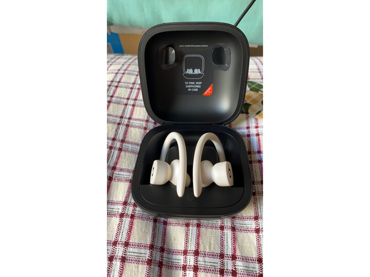 评价beats powerbeats pro和airpods pro有什么区别？感受哪个好？
