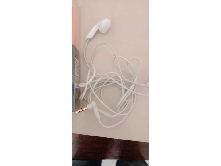 曝光漫步者w200bt经典版和颈挂版如何选择？区别哪个好？