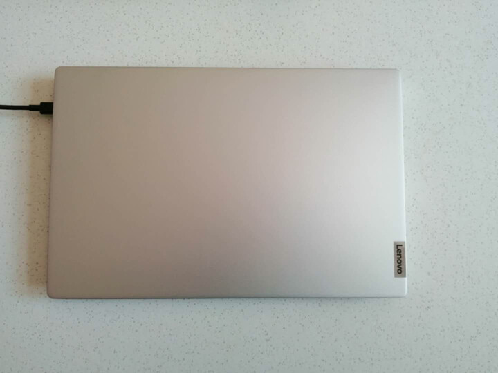 联想(Lenovo)小新Air15.6英寸英特尔酷睿i5超轻薄笔记本怎么样【独家揭秘】优缺点性能评测详解 首页推荐 第2张