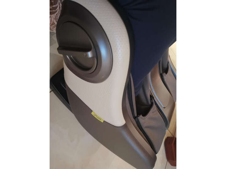 傲胜 OSIM OS-881升级小天王2自动多功能热敷家用小户型全身按摩椅怎么样？内行质量对比分析实际情况。 首页推荐 第7张