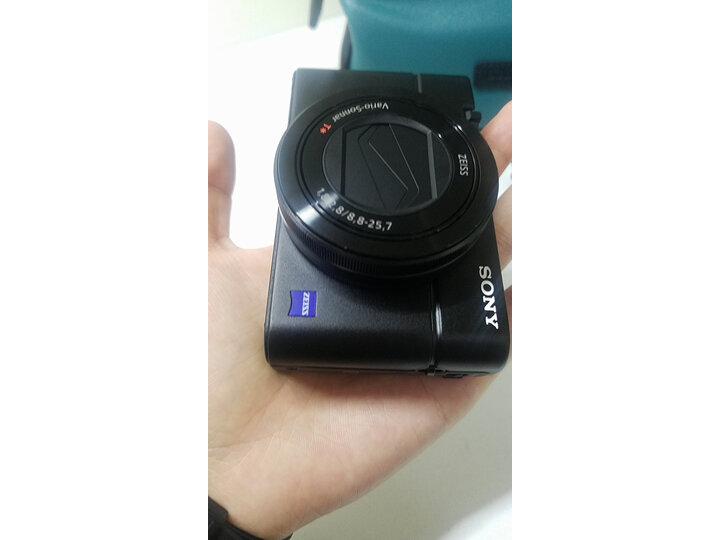 体验佳能g7x与索尼rx100m3配置有什么区别说说哪个好？