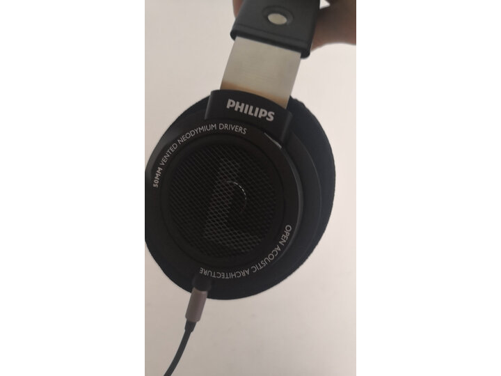 谈谈飞利浦x1s和shp9500有区别没有？请问哪个好？