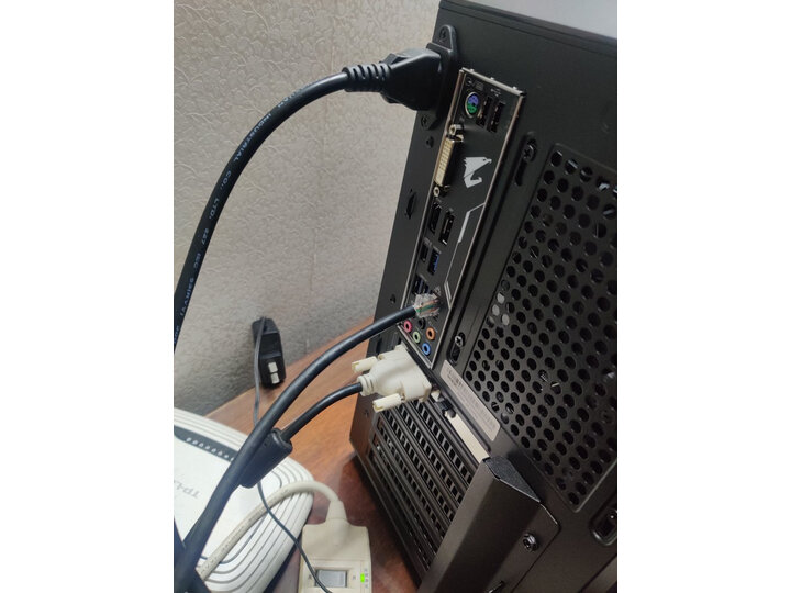 分析飞利浦241e1和241e9哪个好？点评区别是什么？