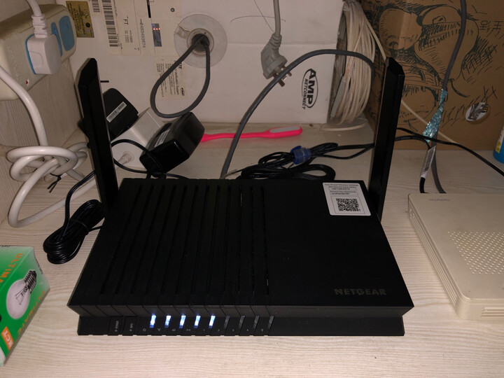 曝光华硕ax3000和网件rax40哪个好？使用配置有什么区别