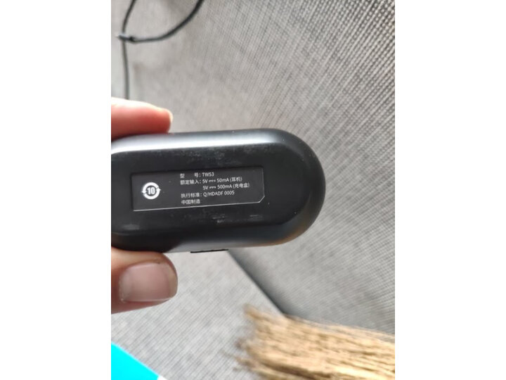 详解漫步者tws3和tws1哪个好？评价配置有什么区别