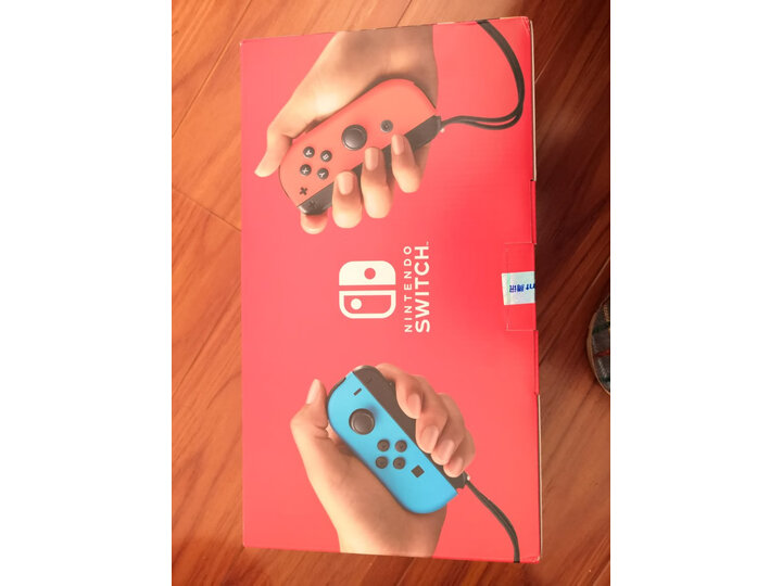 任天堂switch和ns哪个好，区别大不大？值不值呢