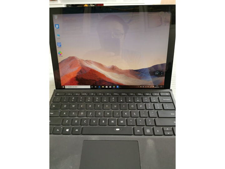 点评微软surfacepro7和X哪个实用？剖析区别哪个好？
