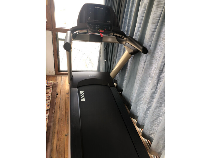 舒华 跑步机X5 家用静音豪华健身运动器材SH-T5517I质量如何，网上的和实体店一样吗 电商资讯 第2张