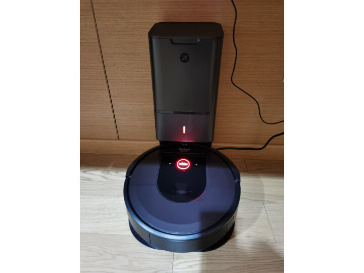 iRobot i7+ 扫地机器人和自动集尘系统新款质量怎么样？质量很烂是真的吗【使用揭秘】 首页推荐 第4张