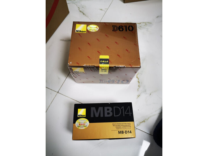 讨论尼康d610和d7500有什么区别呢？对比哪个好？