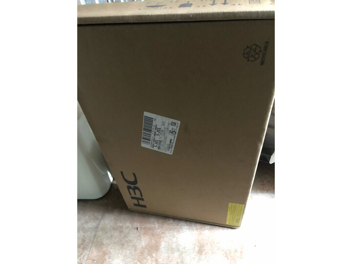 请问华三e**00g2还是er3108g哪个好？比较有何区别？