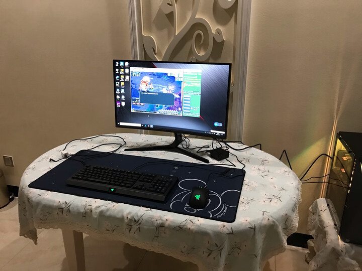 使用三星c27fg73fqc和爱攻2哪个好？纠结有何区别？