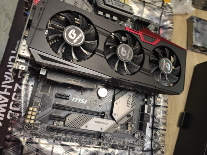 七彩虹2060super ultra,七彩虹2060 ultra 七彩虹igame geforce rtx 2070 super ultra oc v2怎么样?