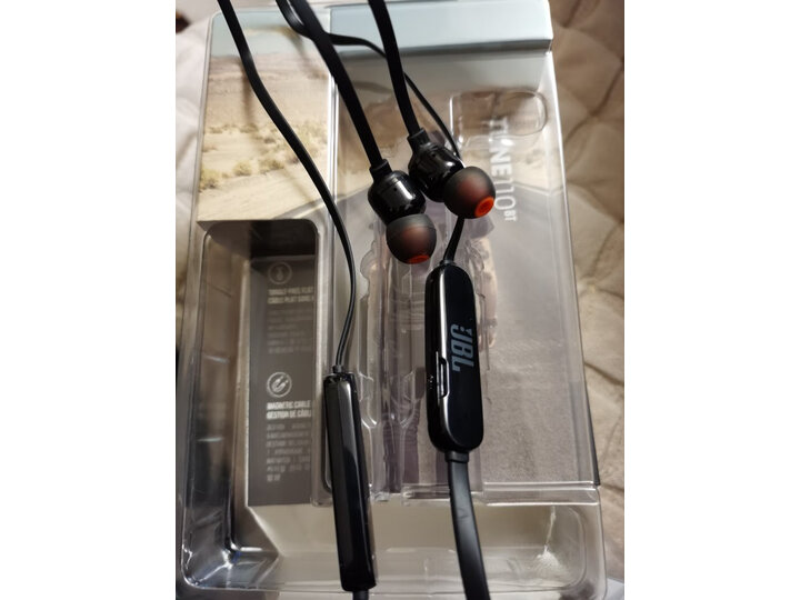 测评jblt110bt和t205bt区别哪个好？曝光有什么区别