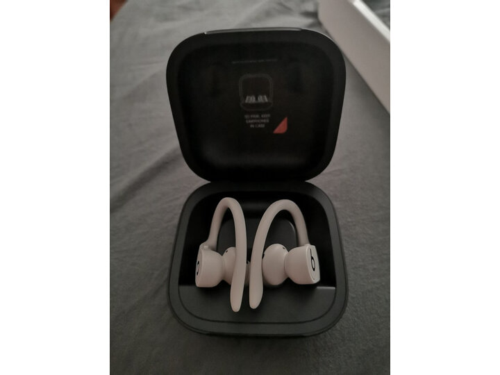评价beats powerbeats pro和airpods pro有什么区别？感受哪个好？