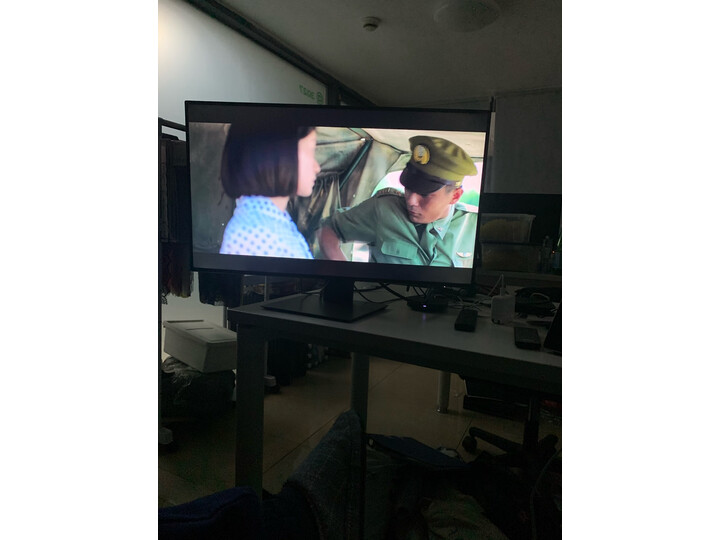 入手戴尔u2719ds跟u2719d哪个好？盘点功能有什么区别？