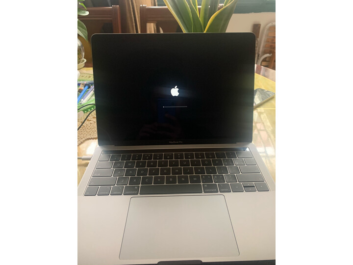 分析applemacbookpro和air哪个好？点评区别是什么？