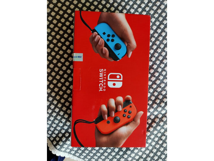 任天堂switch和switch lite比较区别哪个好，参数配置如何