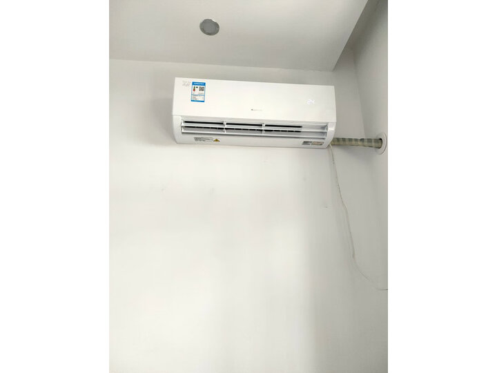 格力正1.5匹 品悦一级能效空调挂机 KFR-35GW-(35592)FNhAc-A1(WIFI)怎么样？媒体质量评测，优缺点详解 首页推荐 第11张