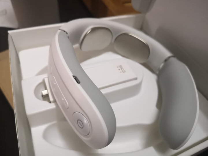 SKG颈椎按摩器颈部按摩仪语音提示 办公室按摩仪怎么样？好不好，质量到底差不差呢？ 首页推荐 第10张