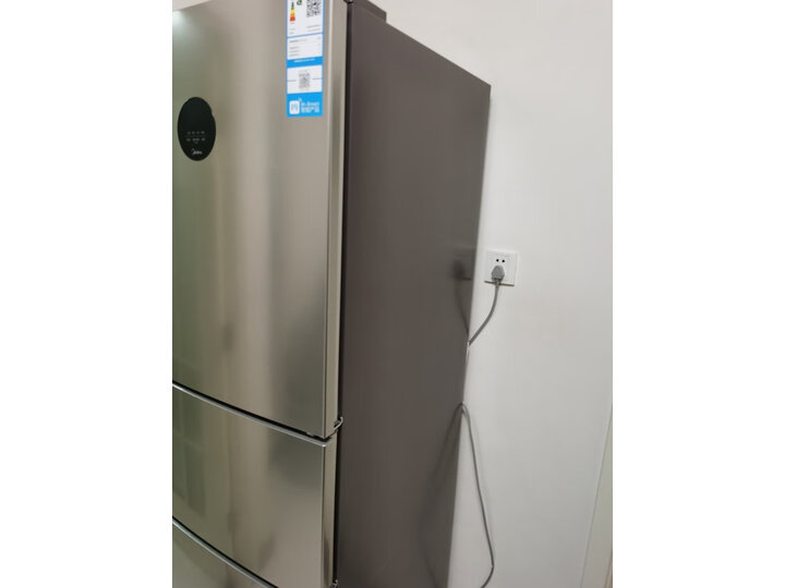 美的 230升冰箱变频小型家用三门BCD-230WTPZM(E)怎么样？质量性能分析，不想被骗看这里 首页推荐 第2张