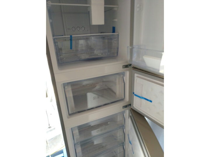 美的236升冰箱 华凌冰箱218升三开门冰箱怎么样, 亲身使用经历曝光 ,内幕曝光 值得评测吗 第1张-巨头拆机测评网 美的236升冰箱 华凌冰箱218升三开门冰箱怎么样, 亲身使用经历曝光 ,内幕曝光 值得评测吗 第1张
