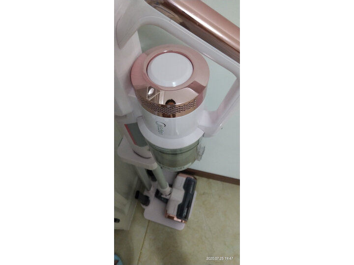 美的（Midea）无线手持充电吸尘器P6 家用静音吸尘器强力除螨 宠物适用120AW大吸力 深度除螨 高端手持P7 首页推荐 第7张