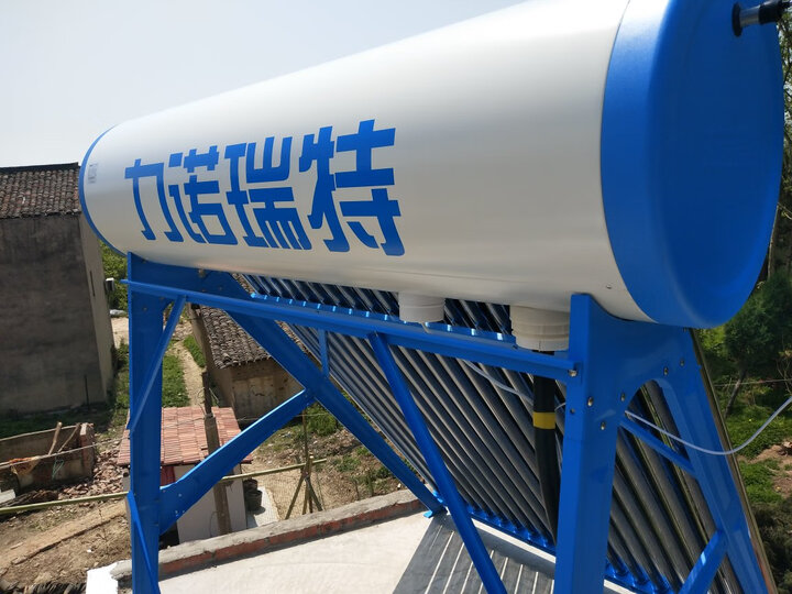 力诺瑞特 星火太阳能热水器家用全自动怎么样？亲测真的好用啊! 首页推荐 第3张