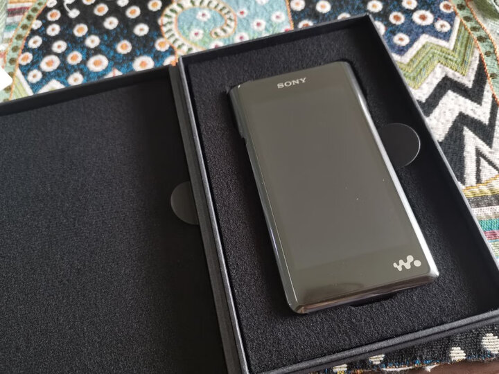 索尼（SONY）NW-WM1A Hi-Res高解析度无损4.4平衡DSD解码音乐播放器新款评测怎么样啊？？媒体质量评测，优缺点详解 首页推荐 第7张