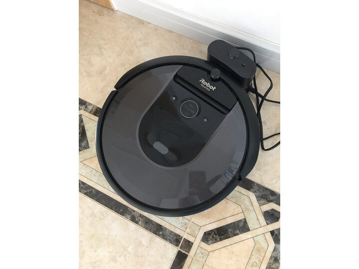 iRobot i7+ 扫地机器人和自动集尘系统测评怎么样？？最新吐槽性能优缺点内幕 首页推荐 第7张