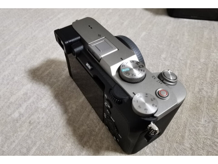 索尼（SONY）Alpha 7CL 全画幅微单数码相机优缺点评测【值得买吗】优缺点大揭秘 品牌评测 第10张