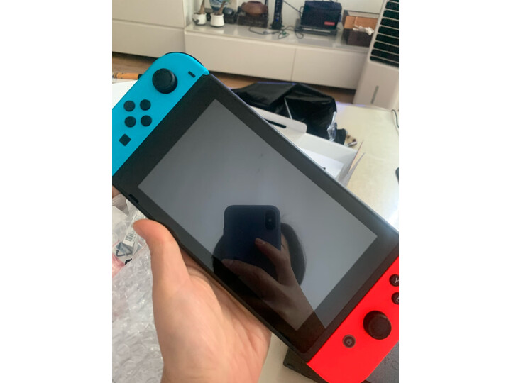 任天堂switch和switch lite比较区别哪个好，参数配置如何