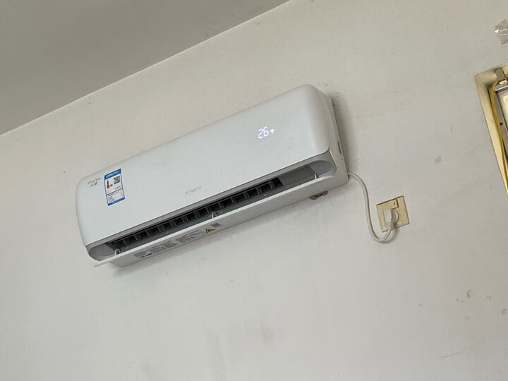 格力 正1.5匹 变频 云越 E享舒适室空调挂机KFR-35GW-NhLaB3W怎么样？有谁用过，质量如何【求推荐】 首页推荐 第5张