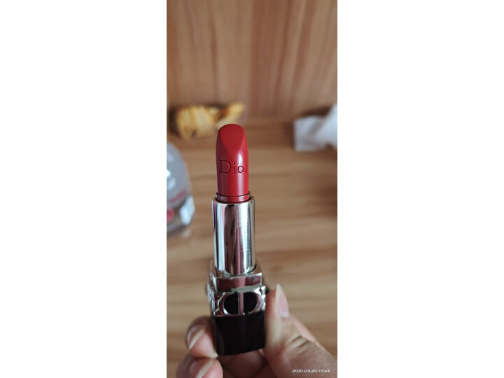 详细说说迪奥Dior口红全新烈艳蓝金唇膏女哑光999#3.5g怎么样？真有说的那么好？