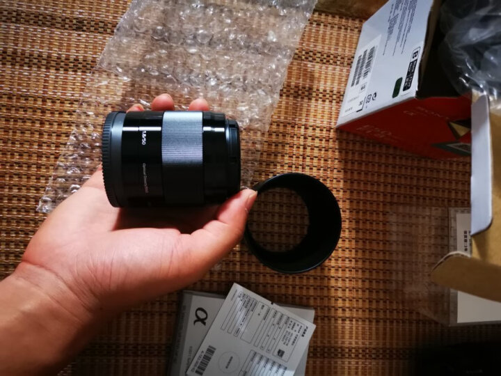 索尼 E 30mm F3.5 APS-C画幅微单相机微距镜头质量如何，网上的和实体店一样吗 品牌评测 第9张