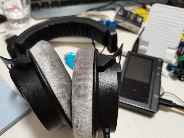 内情揭秘beyerdynamic-拜雅 DT990 PRO头戴式耳机上档次吗？亲身体验诉说感受 今日问答 第6张