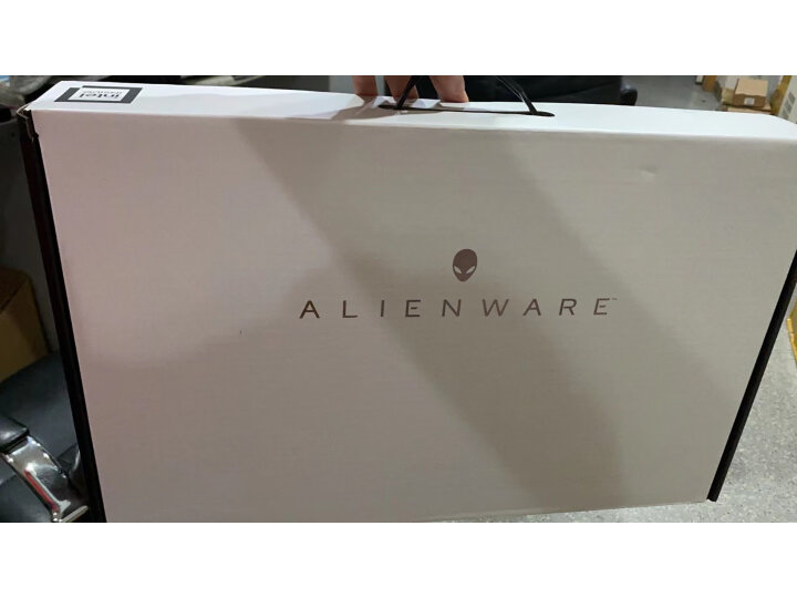 外星人ALIENWARE m15 R6 15.6英寸高端游戏本 11代8核i7 32G 1T RTX3060 165Hz 高刷屏轻薄笔记本电脑 1763黑 品测曝光 第9张