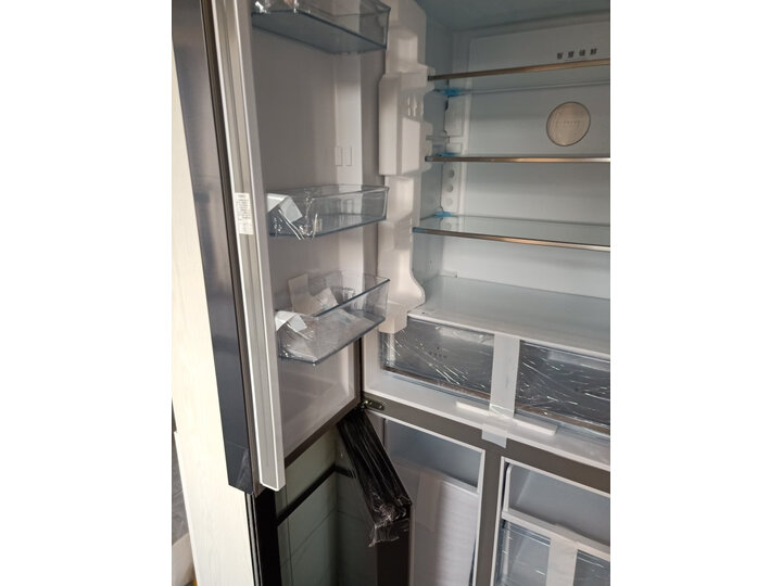 真实使用感受美的(Midea)果润精储513升变频十字双开门四门冰箱BCD-513WTPZM(E)怎么样？入手使用效果说说！