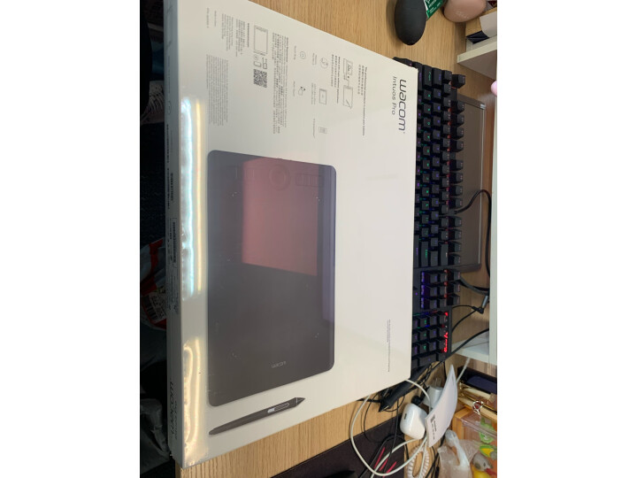 有一说一Wacom 和冠 数位板 手绘板PTH-660-K1-F配置高吗？入手揭秘真相究竟怎么样呢？ 今日问答 第8张