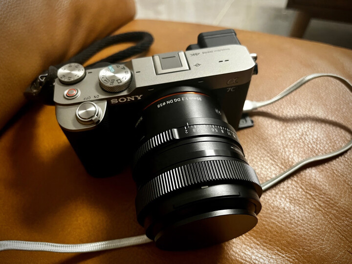 【猛戳爆料】佳能（Canon）RF 28-70mm F2 L USM 标准变焦镜头功能如何，反馈优缺点 心得评测 第6张