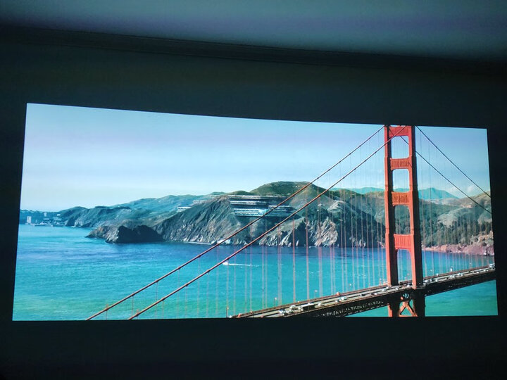 使用奥图码hd300和奥图码hd27h哪个好？纠结区别是什么？