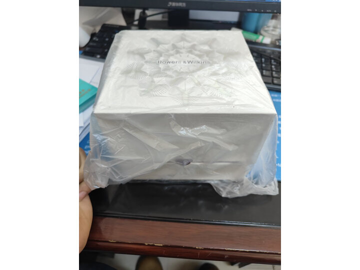 宝华韦健Bowers&Wilkins(B&W) Pi7蓝牙耳机新款配置不高？使用一个星期感受分享 心得分享 第8张