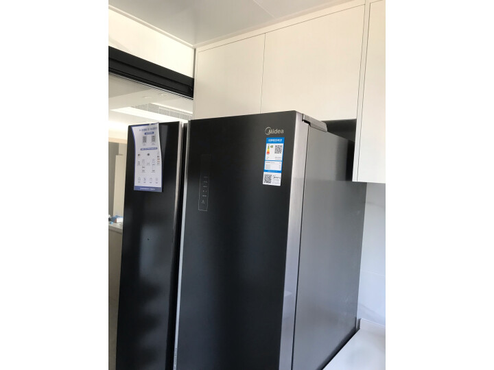 使用参考：美的(Midea)微晶一周鲜609升对开双开门冰箱BCD-609WKGPZM(E)怎么样？值得入手吗？