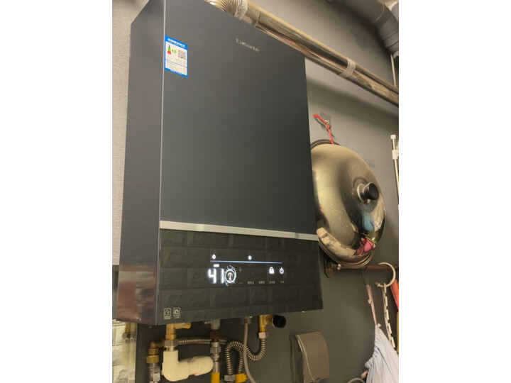 不说废话：卡萨帝鉴赏家16升家用燃气热水器JSQ31-16CWS(12T)U1配置不够高？全方位实测剖析 心得分享 第3张