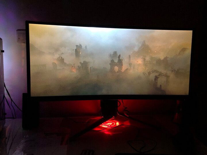 点评罗技g604和g502哪个好？剖析有啥区别？